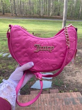 Juicy Couture Catchy Shoulder Pink Hand Bag